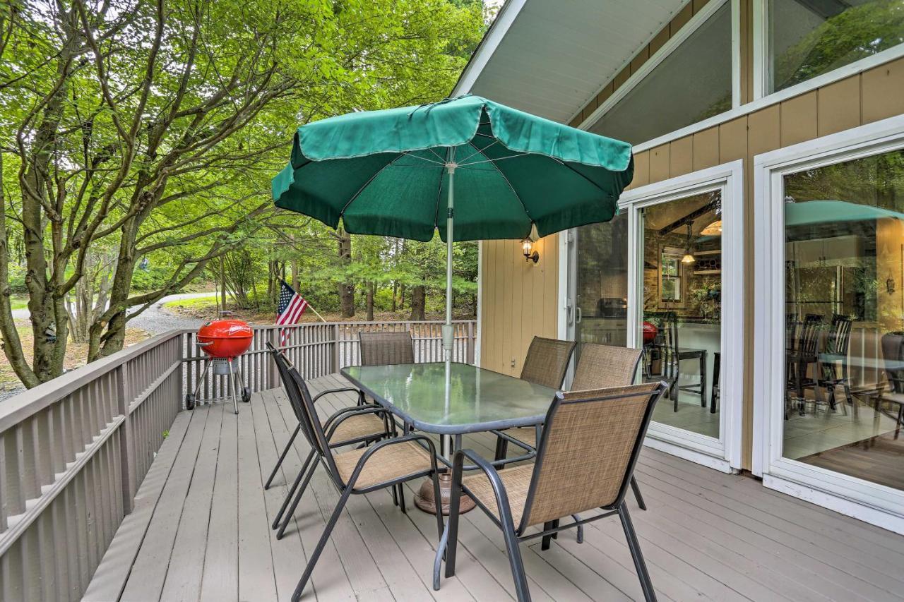 Serene Long Pond Home With Game Room And Beach Access! Extérieur photo