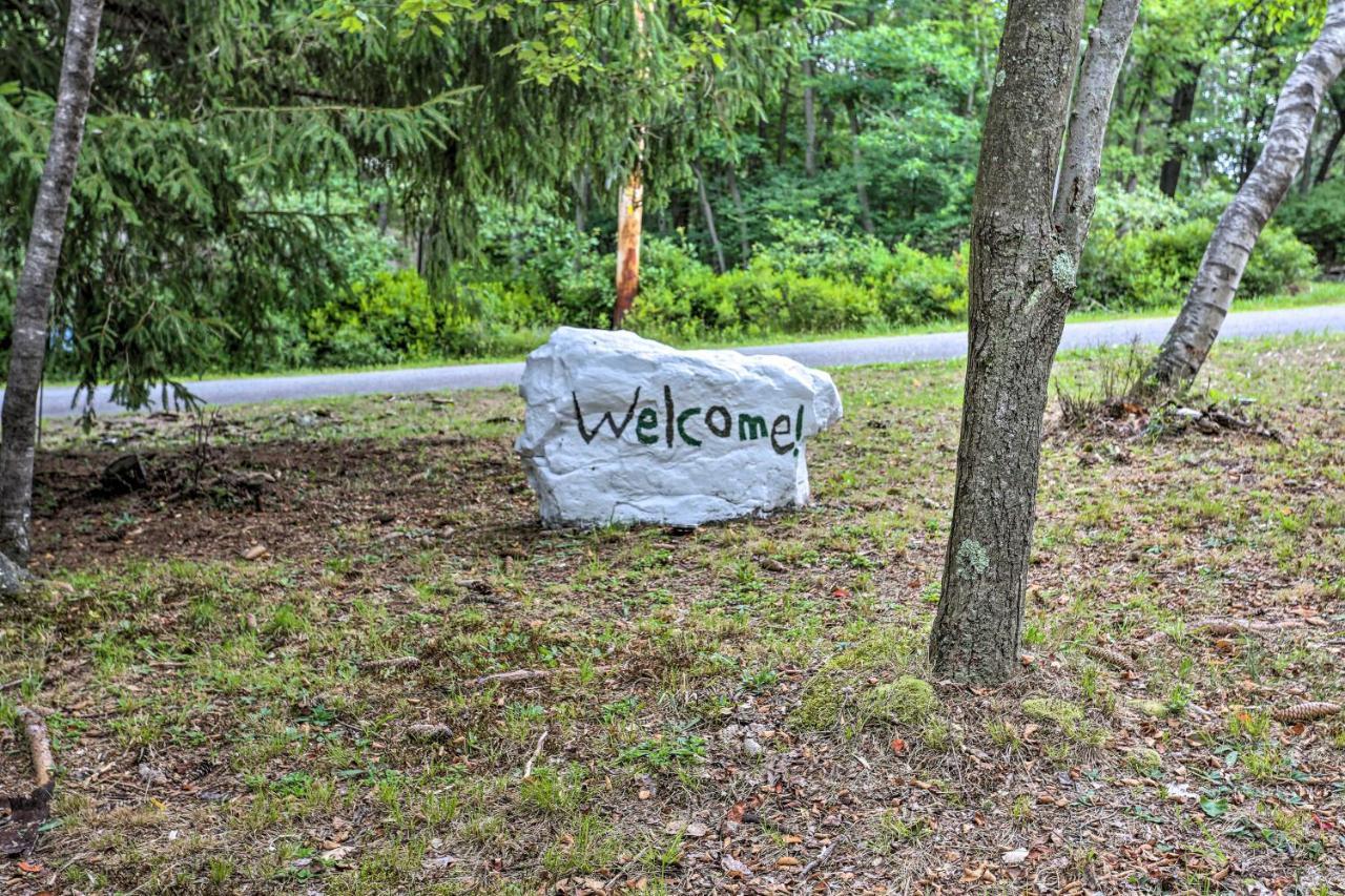 Serene Long Pond Home With Game Room And Beach Access! Extérieur photo